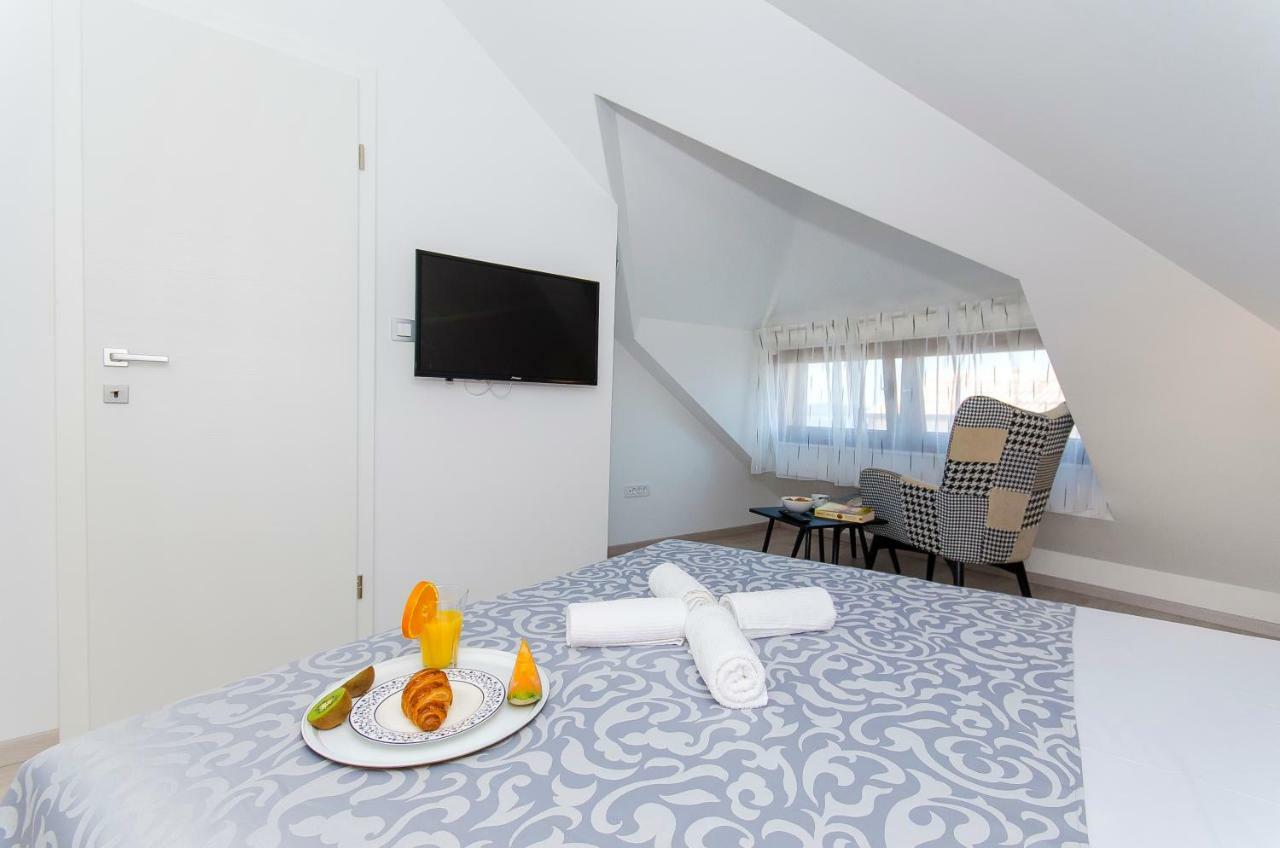 Apartments Keli Kastela Bagian luar foto